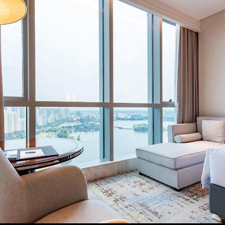 Wyndham Grand Suzhou Fenhu Hotel Xinta ภายนอก รูปภาพ
