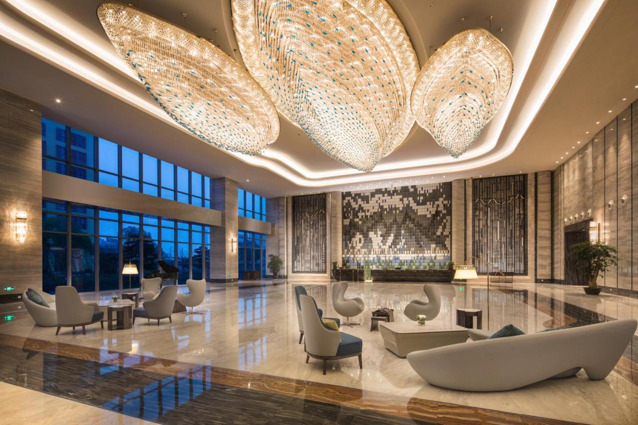 Wyndham Grand Suzhou Fenhu Hotel Xinta ภายนอก รูปภาพ